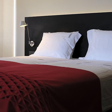 Casa De L Cura Guest House Miranda do Douro Luaran gambar