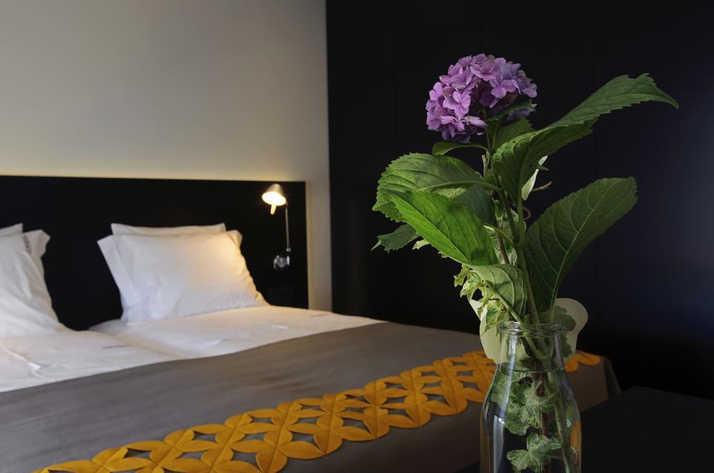 Casa De L Cura Guest House Miranda do Douro Luaran gambar